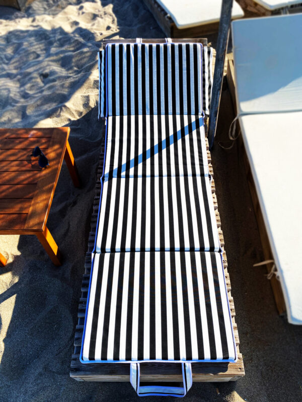 sunbed cushion with black and white pattern