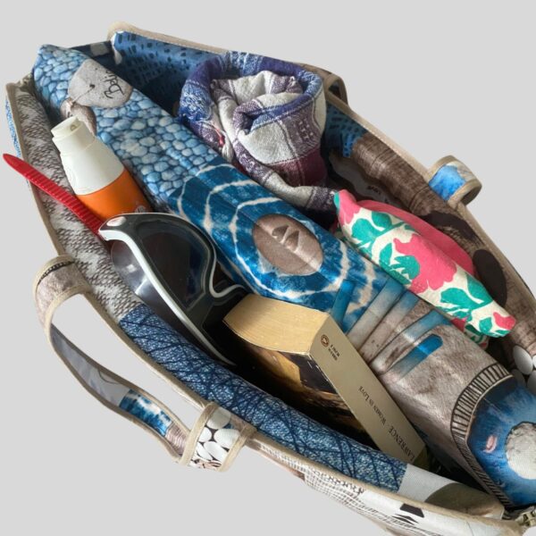 sun lounge cushion and beach bag convertible beach bag inside view