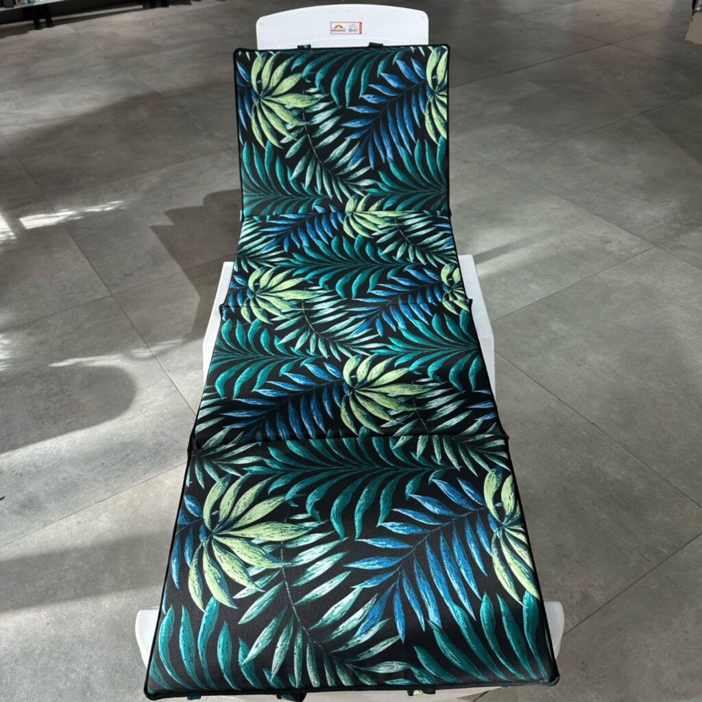 2-in-1 Tropical Beach Bag: Tote to Sun Lounger Cushion