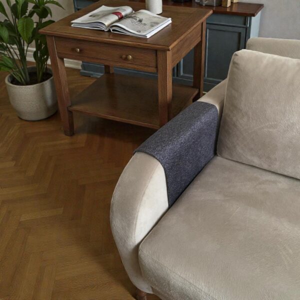 paw-friendly-fabric-sofa-cover-antrachite (2) Wear-resistant sofa armrest protector cover installed on living room sofa